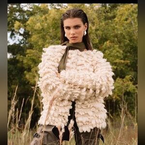 NWT Zara textured KNIT CARDIGAN SIZE SMALL SUPER RARE